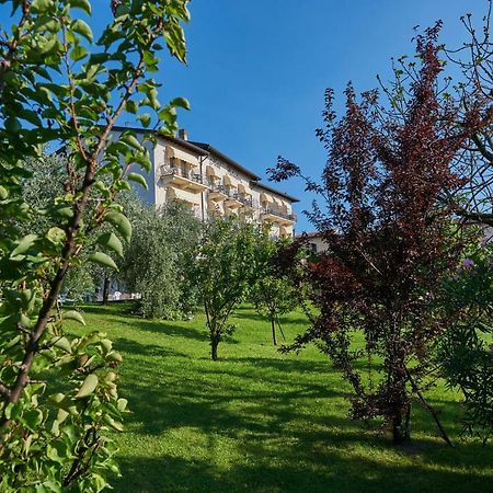 Hotel Belvedere Торрі-дель-Бенако Екстер'єр фото